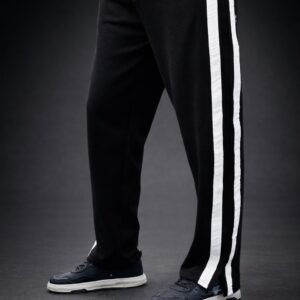 Men’s Relaxed Fit Trousers – BLACK